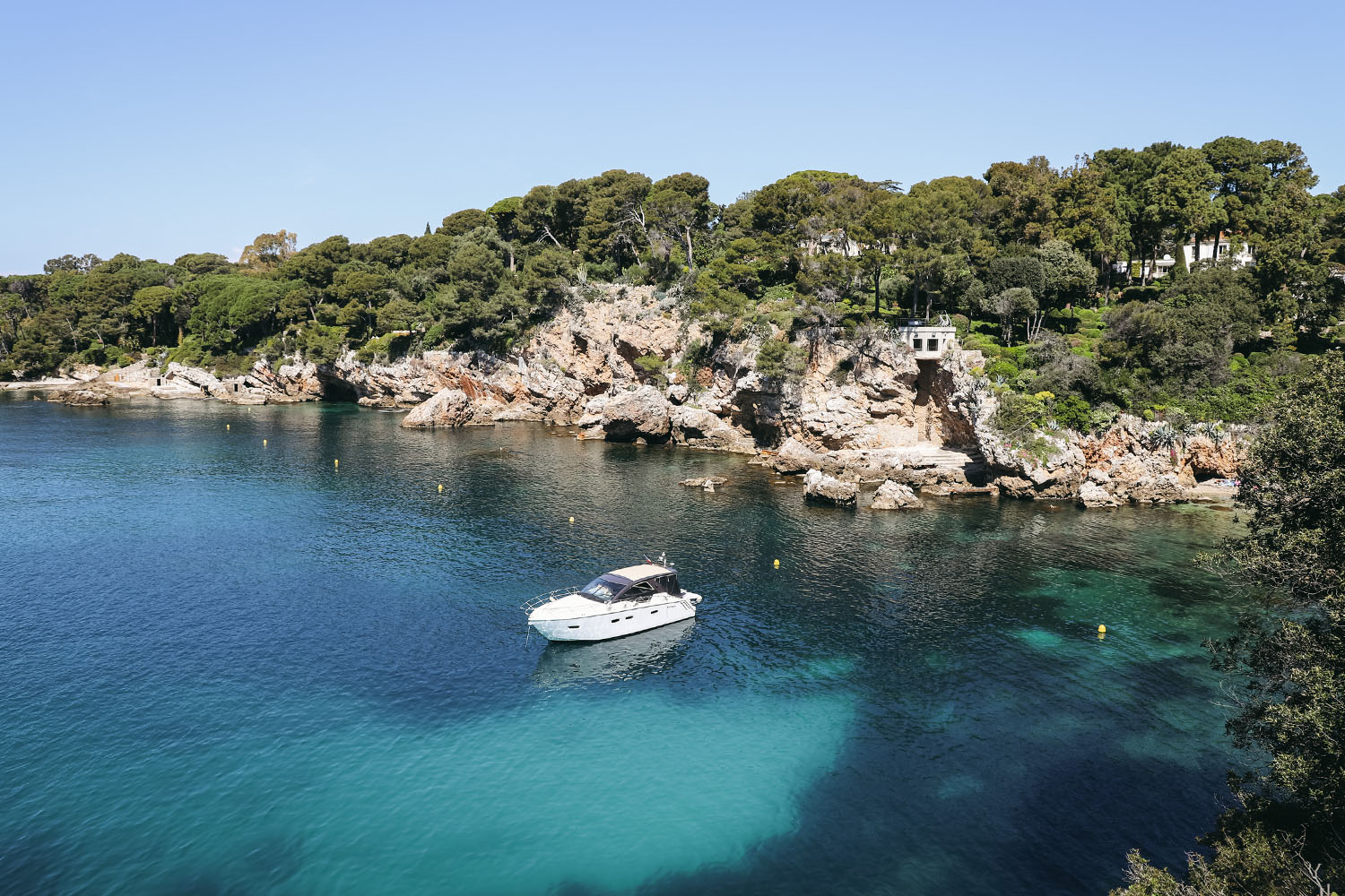 You are currently viewing Le sentier du littoral Cap d’Antibes