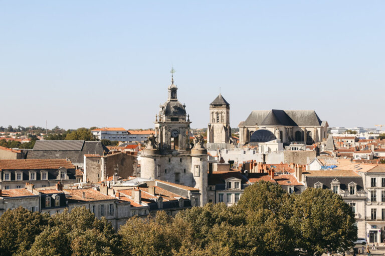 Lire la suite à propos de l’article Visiter La Rochelle : idées de visites et bons plans