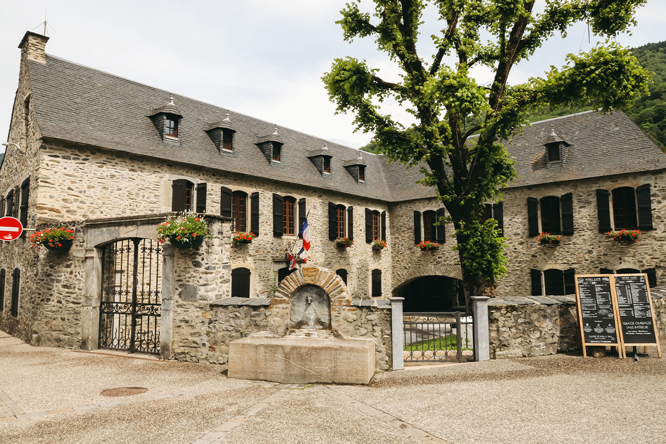 Village Saint-lary-soulan été