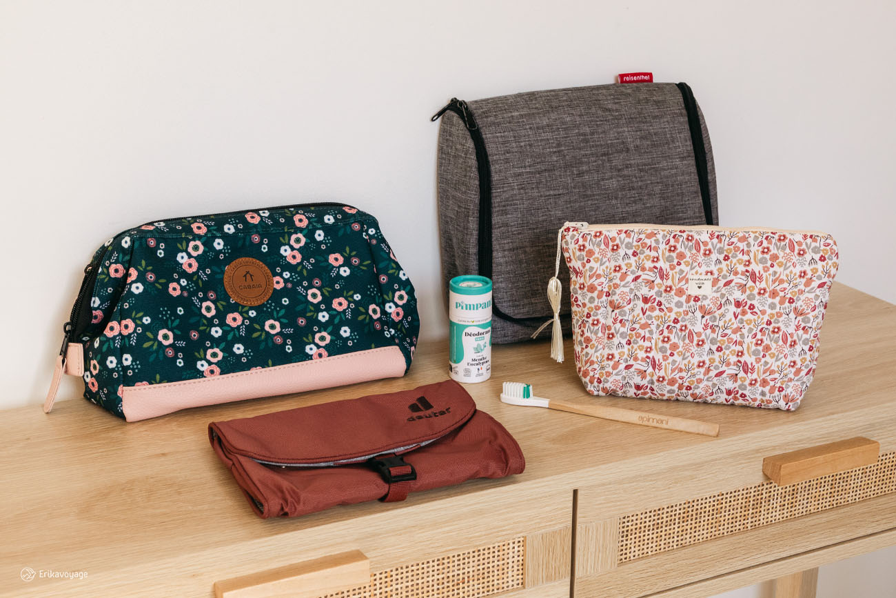 Trousse de toilette de voyage femme
