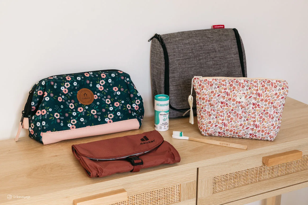 Trousse de toilette de voyage femme